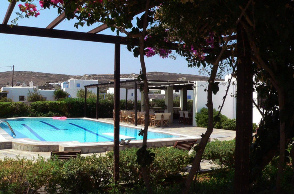 Hotel Arokaria Seaside Ampelas
