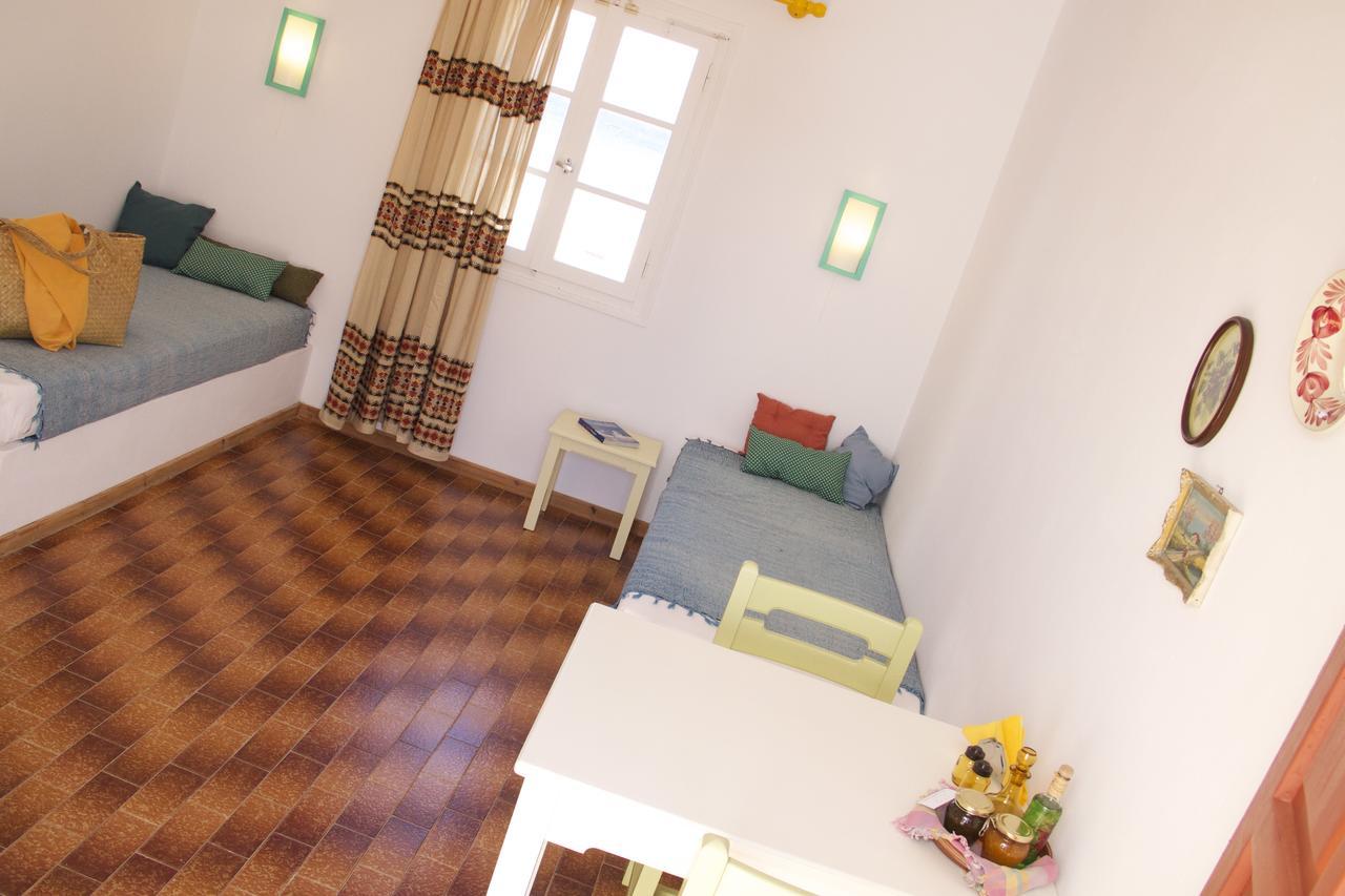 Hotel Arokaria Seaside Ampelas